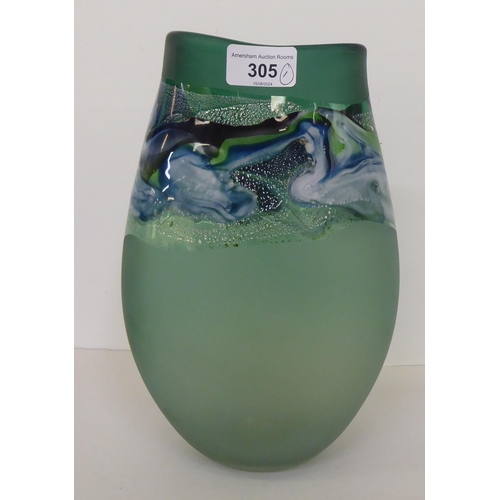 305 - Julian MacDonald - an art glass vase  bears a signature  10.5