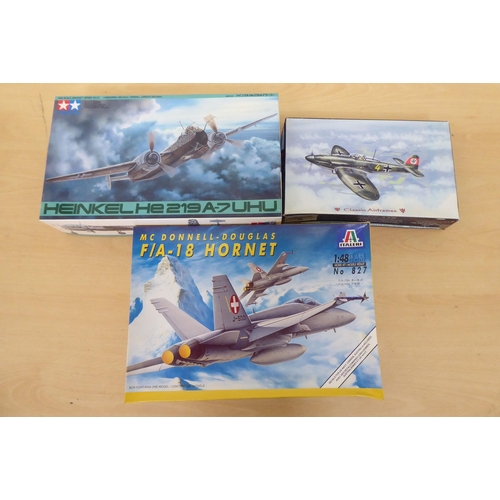 106 - 1/48 scale model kits: to include by Revell, a Junkers Ju 52/3M; and a Douglas A-20G Havoc by AMT&nb... 