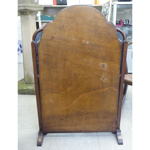 335 - Furniture: to include a 20thC Queen Anne style, mahogany finished triptych dressing mirror  31