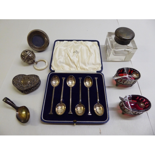 1 - Silver collectables: to include a pair of pierced oval salts with cranberry coloured glass liners&nb... 