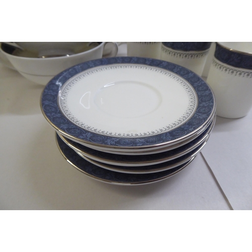 15 - A Royal Doulton china Sherbrook pattern dinner service