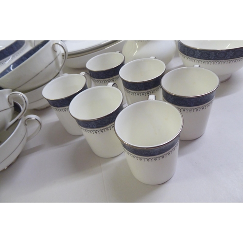 15 - A Royal Doulton china Sherbrook pattern dinner service