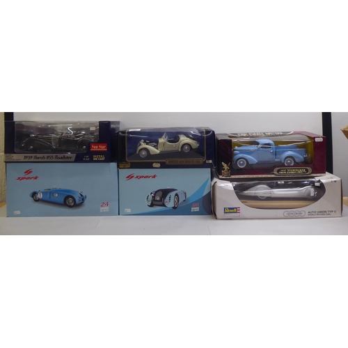 163 - Diecast model vehicles: to include a Revell 'Auto Union Typ C (World Record Car); and a '1939 Horch ... 