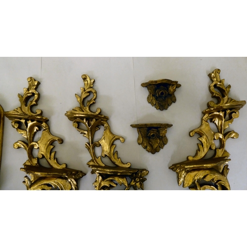 269 - Interior design accessories: to include a gilded wooden niche design wall bracket  19