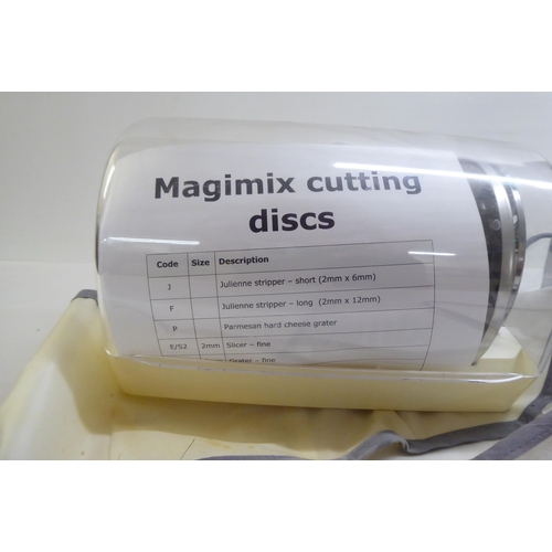 46 - A Magimix Cuisine 4200 System with accessories