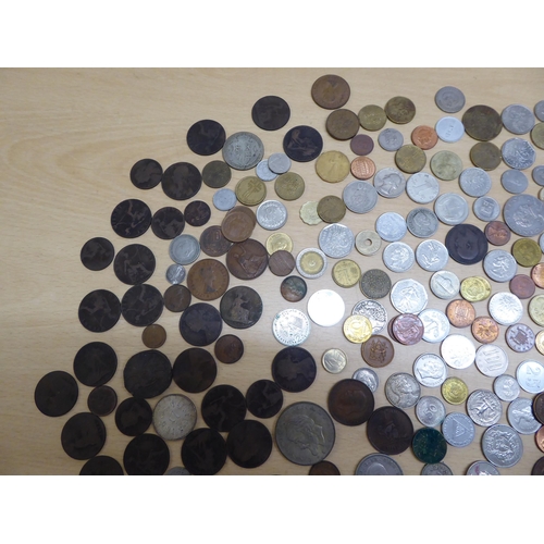 56 - Uncollated coinage: to include British pre-decimal; European pre-euro; and American 