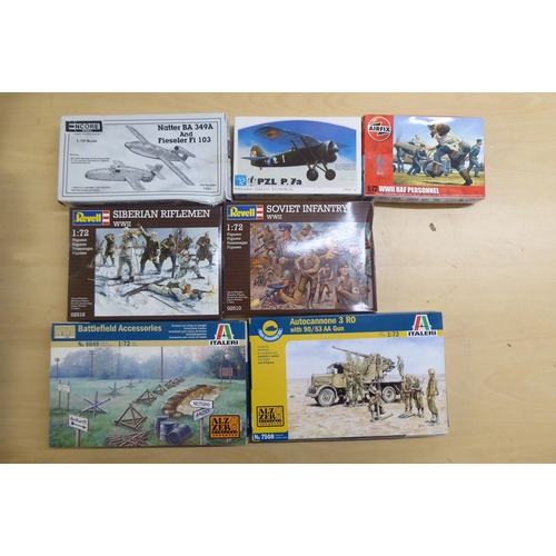 91 - 1/72 scale model kits: to include by Airfix, 'D-Day Air Assault'; and 'P-47D Thunderbolt' by Revell ... 