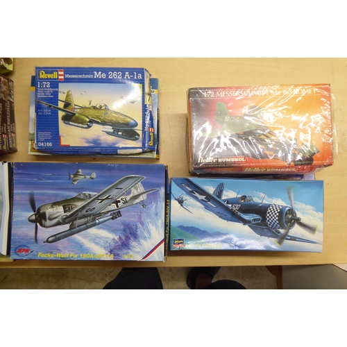 91 - 1/72 scale model kits: to include by Airfix, 'D-Day Air Assault'; and 'P-47D Thunderbolt' by Revell ... 