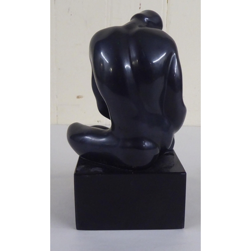 81 - Ayonso - a seated bronze nude  Limited Edition 2/25  bears a signature & dated '85, on a fixed p... 