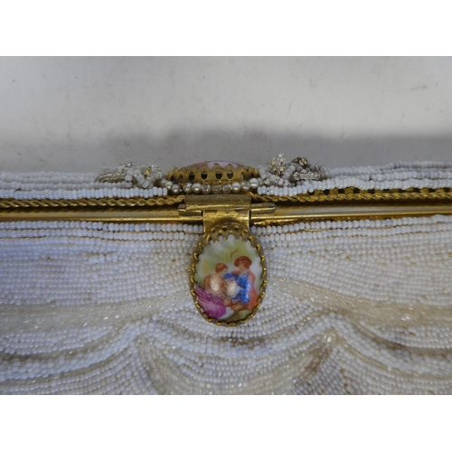 322 - Evening purses: to include micro beadwork and white metal examples