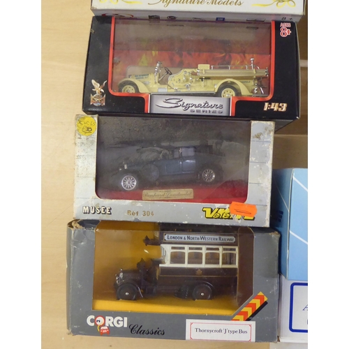 100 - Diecast model vehicles: to include examples by Corgi and Testors 