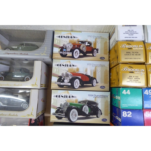 100 - Diecast model vehicles: to include examples by Corgi and Testors 