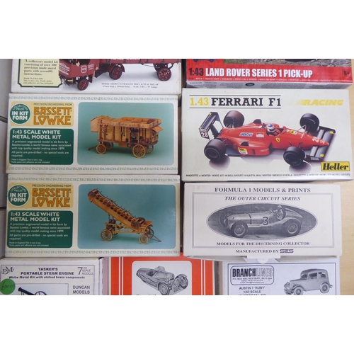 109 - 1/43 model kits: to include John Cobbs 24 litre Napier-Railton by SMTS and a 1938 Thunderbolt by Wes... 