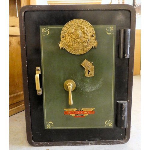 185 - A vintage Milner's cast iron safe  26