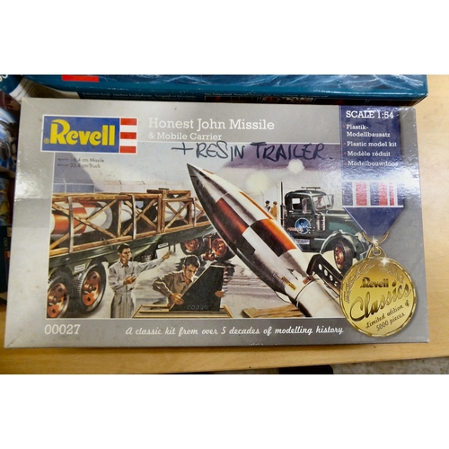 24 - Model kits  various scales: to include by Airfix 'Wallace & Gromit Motorbike and Side Car'; and ... 