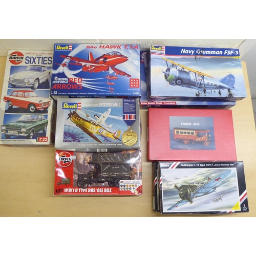 34 - 1/32 scale model kits: to include by Revell, a 'Messerschmitt Bf 109F'; and a 'F-86F Sabre Jet Skybl... 