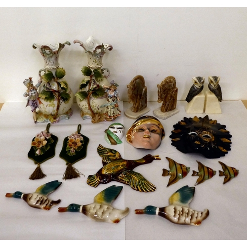 142 - A mixed lot: to include decorative ceramics and carved onyx ornaments  various sizes 