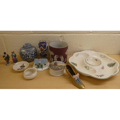 17 - 20thC decorative ceramics: to include a Spode china entrée dish; a Royal Worcester china shoe... 