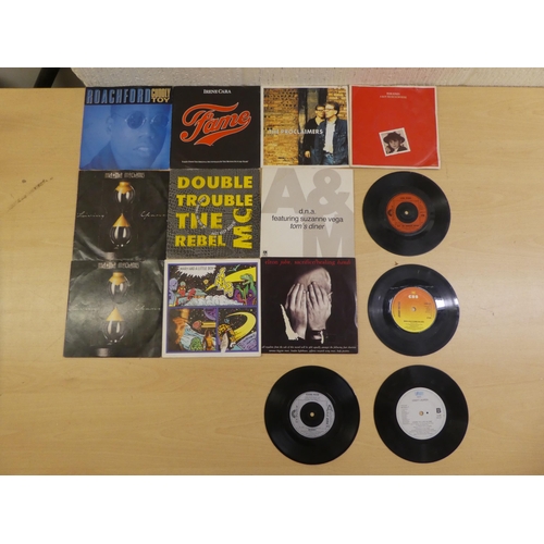 20 - Vinyl albums and 45rpm singles, mainly rock 'n' pop: to include 'The Beatles' 'Billy Joel' 'Jimi Hen... 