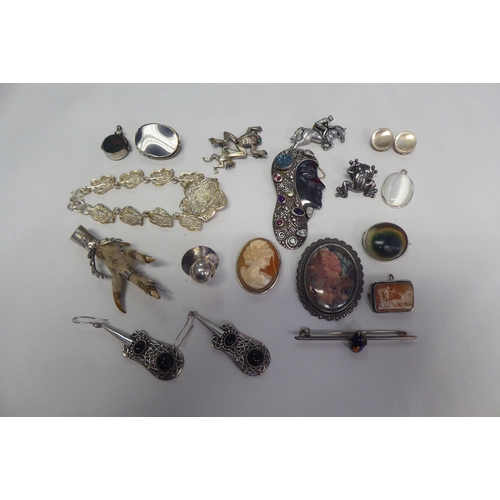 222 - Costume jewellery: to include mainly 925 and white metal collectables