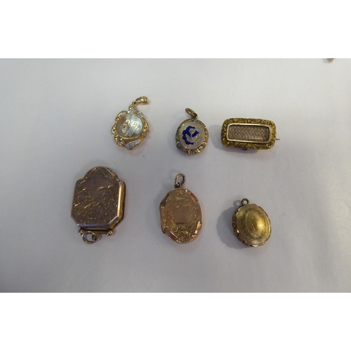 225 - Yellow metal items of personal ornament  mixed marks 