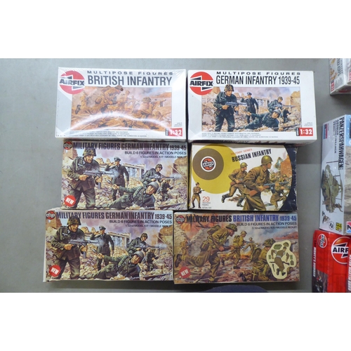 227 - 1/32 scale model kits: to include by Tamiya, a 'Zero Fighter (Zeke)'; and a 'H-43 B Huskie' by Testo... 