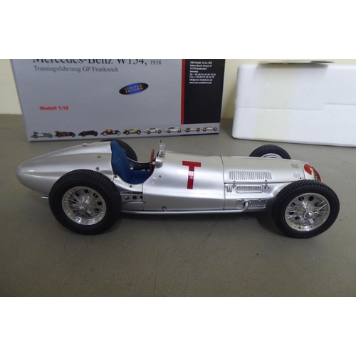 231 - A CMC Exclusive Modelle diecast model of a Mercedes-Benz W154, 1938  boxed