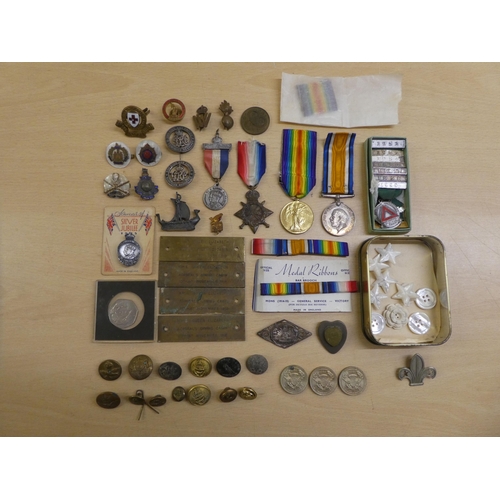 25 - Military and other items of personal ornament: to include Great War period medals, belonging to one ... 