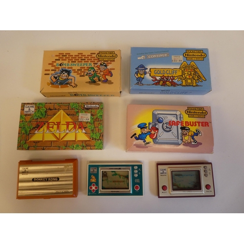 277 - Nintendo hand-held gaming devices: to include Zelda; Safe Buster; and Bomb Sweeper 4/7  boxed