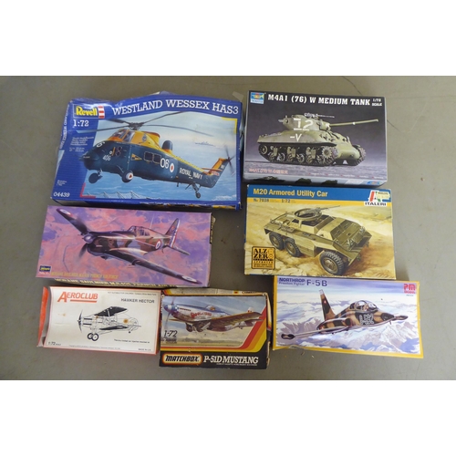 278 - 1/72 scale model kits: to include by Italeri, a 'Churchill Mk.II'; and an 'Armoured Car Humber Mk.II... 