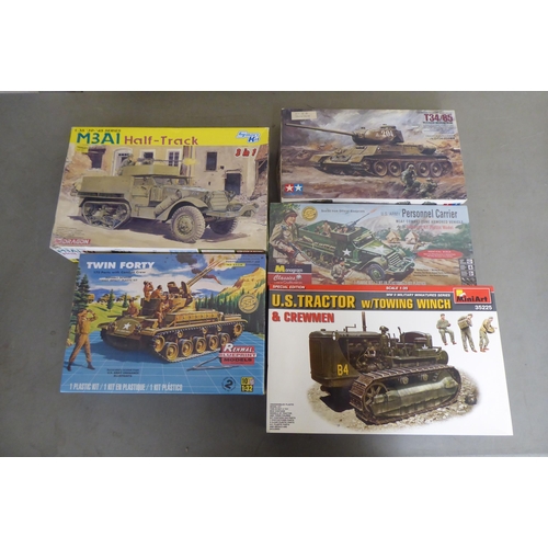 308 - 1/35 scale model kits: to include by IBG Models, a 'Scammell Pioneer SV25'; and a 'Sherman M4 A1' by... 