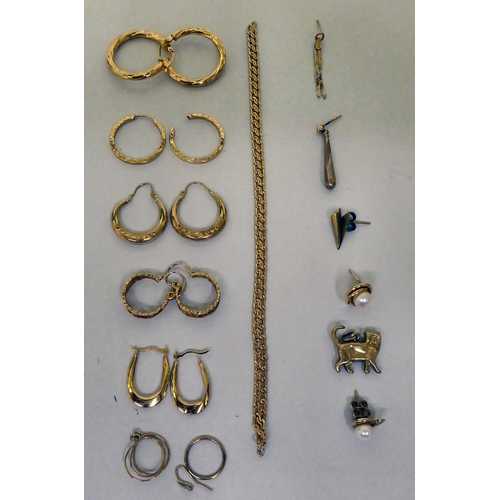 407 - 9ct gold and yellow metal scrap, mainly earrings 