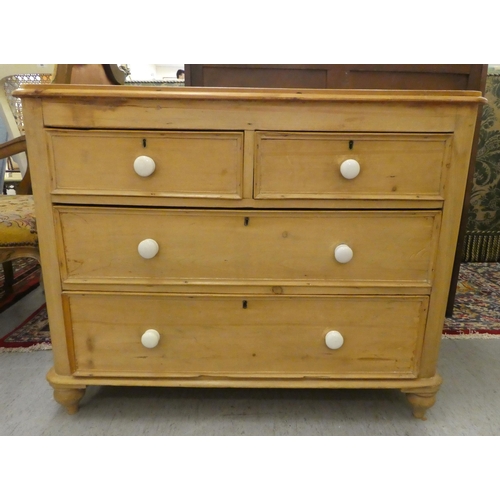 408 - A late Victorian pine dressing chest with two short/two long drawers, raised on turned legs  30... 