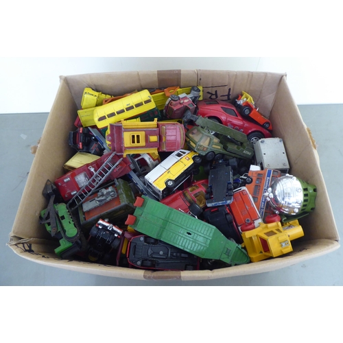 78 - Uncollated and unboxed diecast model vehicles: to include examples by Matchbox