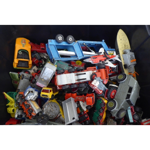 81 - Uncollated and unboxed diecast model vehicles: to include examples by Matchbox