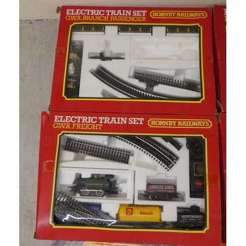 84 - Hornby 00 gauge accessories: to include an Inter-City 125, BR High Speed electric train set  bo... 