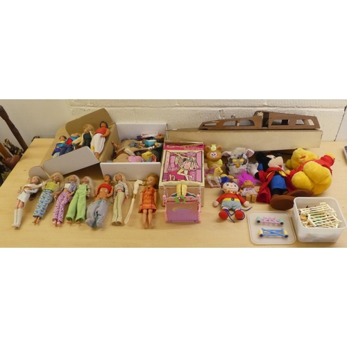 9 - Post 1950s soft toys, dolls and contemporary collectables