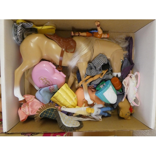 9 - Post 1950s soft toys, dolls and contemporary collectables