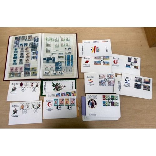 410 - Uncollated postage stamps: to include presentation packs and First Day covers 