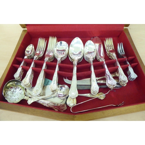 61 - A Smith Seymour Ltd, of Sheffield EPNS canteen of cutlery and flatware