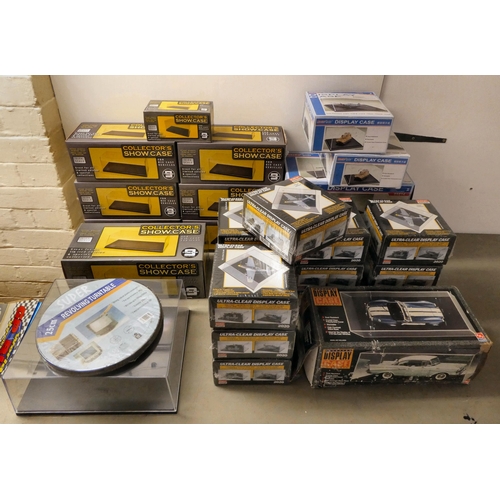 226 - Clear plastic empty model display cases: to include examples by Academy and Master Tools
