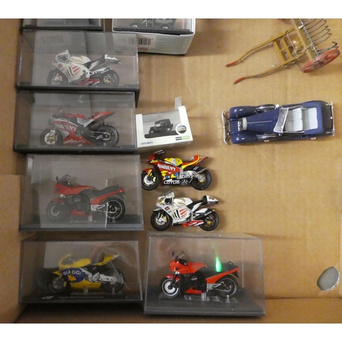 230 - Diecast model vehicles: to include examples by Corgi and Whitebox