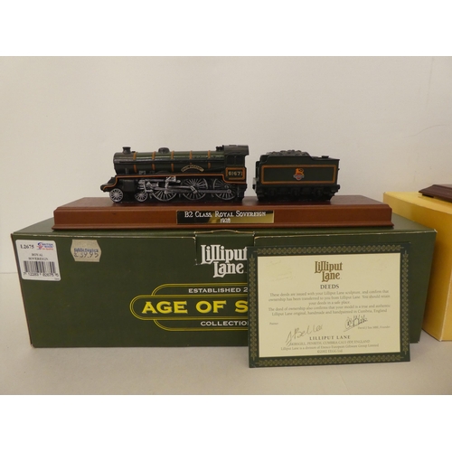 361 - Train collectables, viz. a Hornby 00 gauge loco and tender 'Princess Class Arthur of Connaught'; and... 