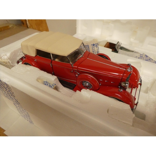 171 - Five Franklin Mint diecast model vehicles: to include a '1942 Indian 442 Motorcycle'; and a 'Red 193... 