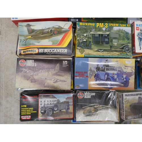 178 - 1/72 scale model kits: to include by Matchbox, a 'HS Buccaneer'; and a 'Short Seamew' by Contrail Mo... 