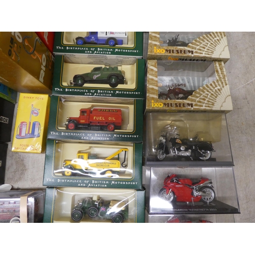 181 - Diecast model vehicles: to include examples by Rio and Ixo