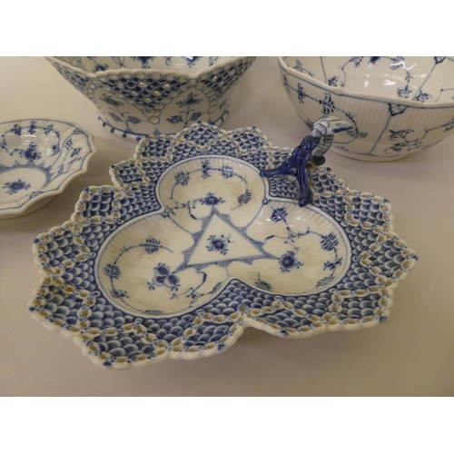 192 - Royal Copenhagen porcelain: to include a leaf design dish with a pierced border  no.1079  ... 