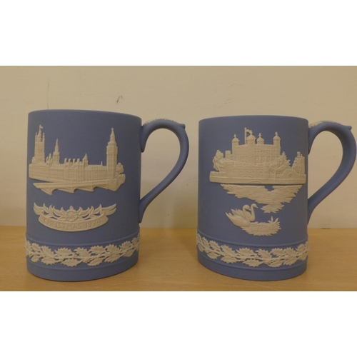 231 - Commemorative ceramics: to include a Hammersley china St Pauls Cathedral mug