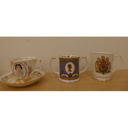 231 - Commemorative ceramics: to include a Hammersley china St Pauls Cathedral mug