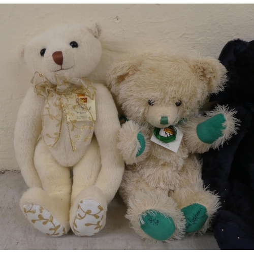 88 - Soft toys and Teddy bears by Canterbury bears